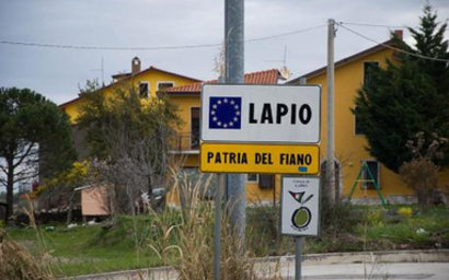 Il Lupo uscì dal bosco e vide il Sole